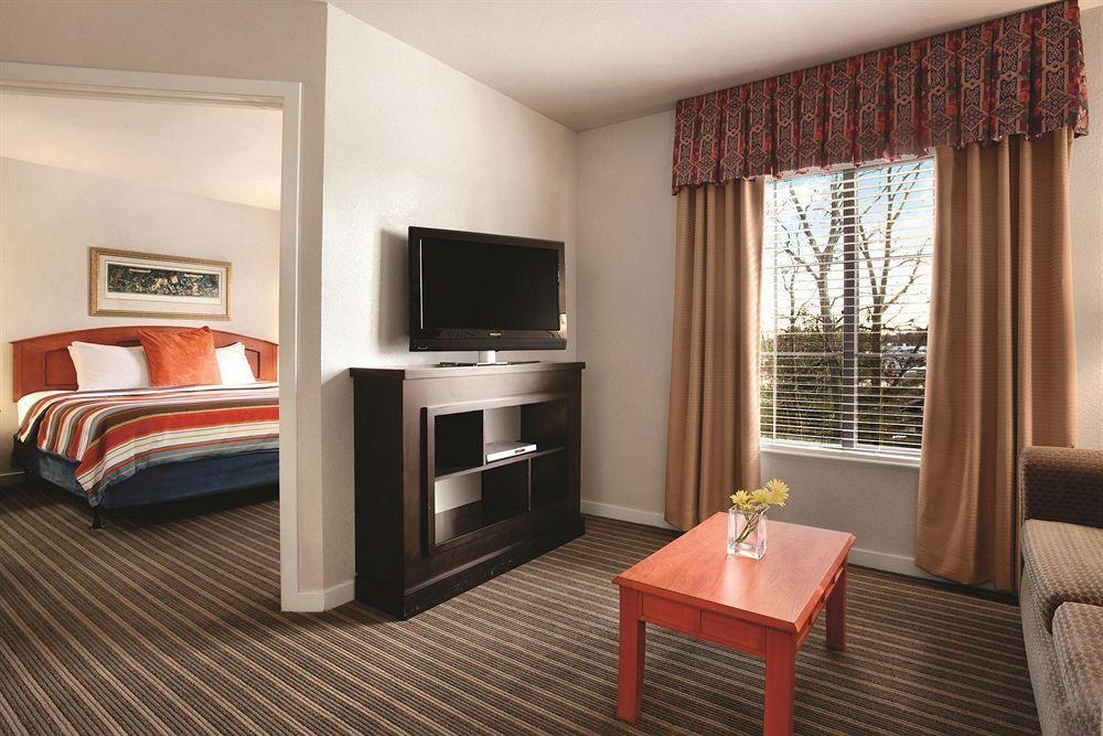 Hyatt House Boston/Burlington Hotel Exterior foto