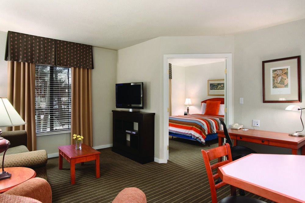 Hyatt House Boston/Burlington Hotel Exterior foto